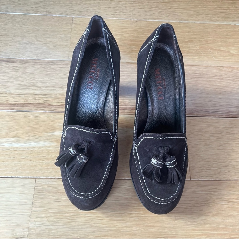 Chocolate brown pumps